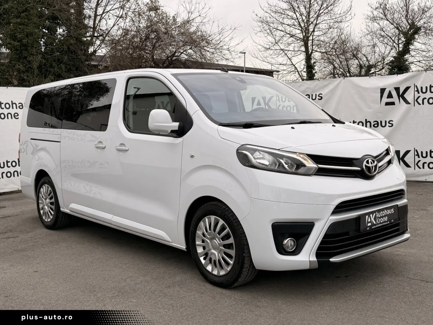 TOYOTA Proace Verso 2.0 D-4D L2 LANG  9-SITZER  STANDHE