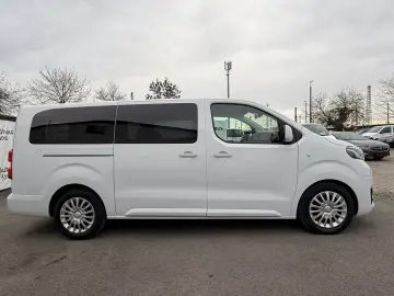 TOYOTA Proace Verso 2.0 D-4D L2 LANG  9-SITZER  STANDHE