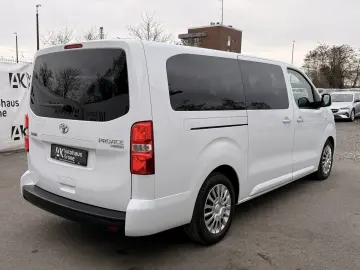 TOYOTA Proace Verso 2.0 D-4D L2 LANG  9-SITZER  STANDHE
