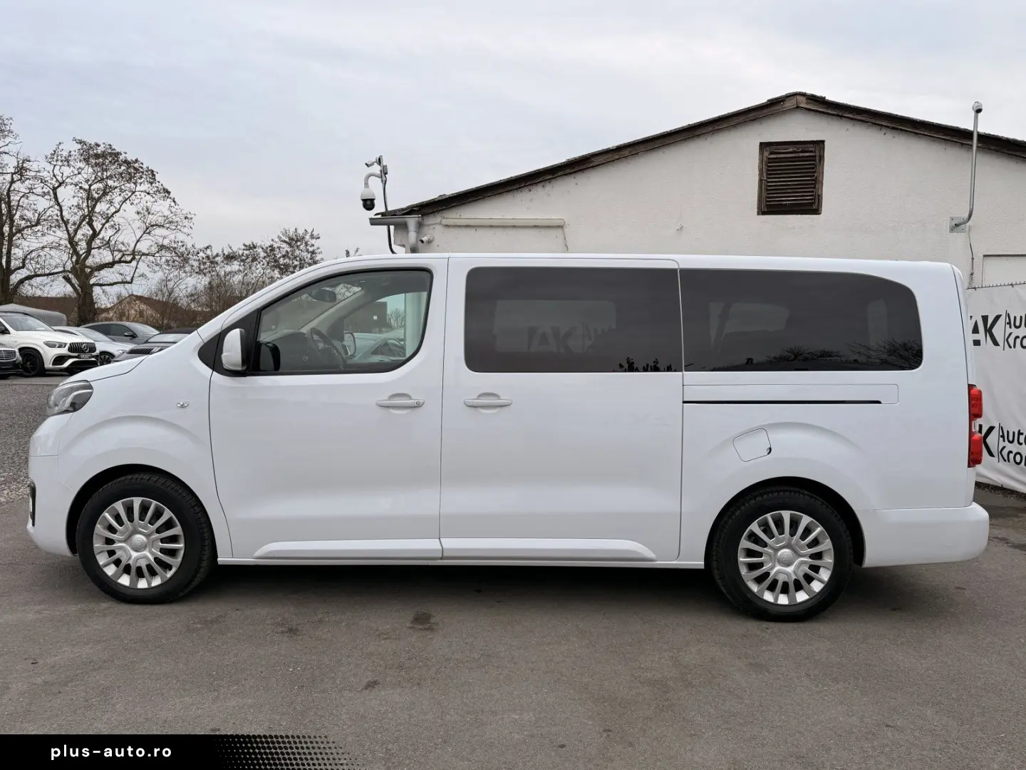 TOYOTA Proace Verso 2.0 D-4D L2 LANG  9-SITZER  STANDHE