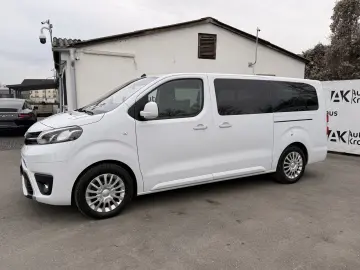 TOYOTA Proace Verso 2.0 D-4D L2 LANG  9-SITZER  STANDHE