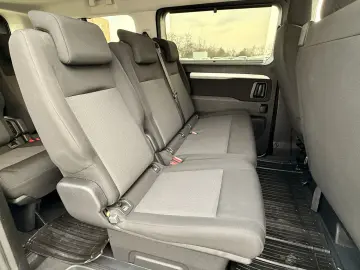 TOYOTA Proace Verso 2.0 D-4D L2 LANG  9-SITZER  STANDHE