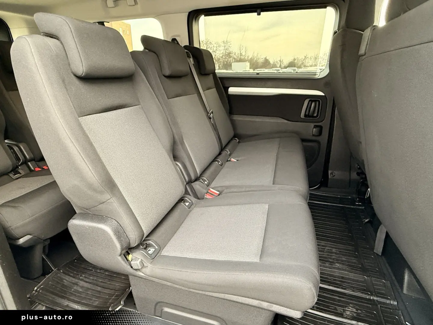 TOYOTA Proace Verso 2.0 D-4D L2 LANG  9-SITZER  STANDHE
