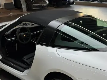 PORSCHE 911 Targa 4S Lift   Sport-Chrono   SitzKlima