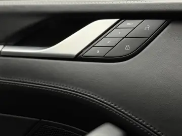 PORSCHE 911 Targa 4S Lift   Sport-Chrono   SitzKlima