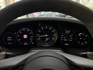 PORSCHE 911 Targa 4S Lift   Sport-Chrono   SitzKlima