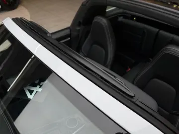 PORSCHE 911 Targa 4S Lift   Sport-Chrono   SitzKlima