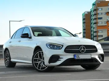 Mercedes-Benz E 300