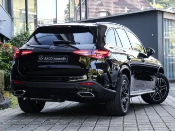 MERCEDES-BENZ GLC 300 de 4M AMG-Sport Pano AHK Night…