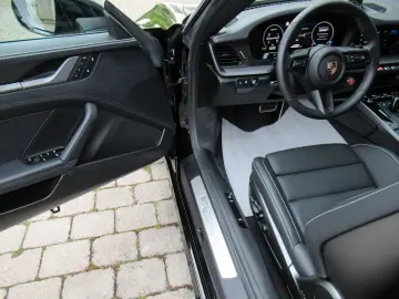 PORSCHE 992 CABRIO EXCL ABGAS CHRONO SPORTSI  BELÜ GT 21