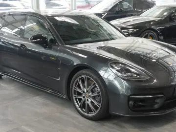 PORSCHE Panamera ST 4 E-Hybrid HUD SOFT PANO 18W APRV27