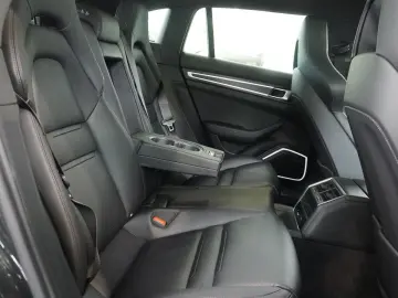 PORSCHE Panamera ST 4 E-Hybrid HUD SOFT PANO 18W APRV27