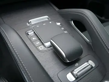 MERCEDES-BENZ GLE 53 AMG 4M Coupé DISTRONIC PANO SIT…