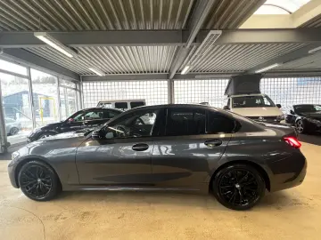 BMW M340i Lim. xDrive   1.HAND  SCHECKHEFT-BMW 360