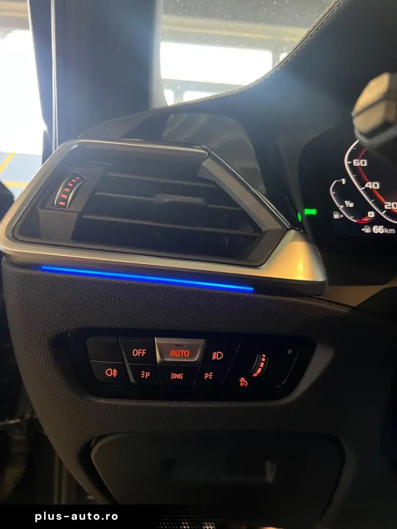 BMW M340i Lim. xDrive   1.HAND  SCHECKHEFT-BMW 360