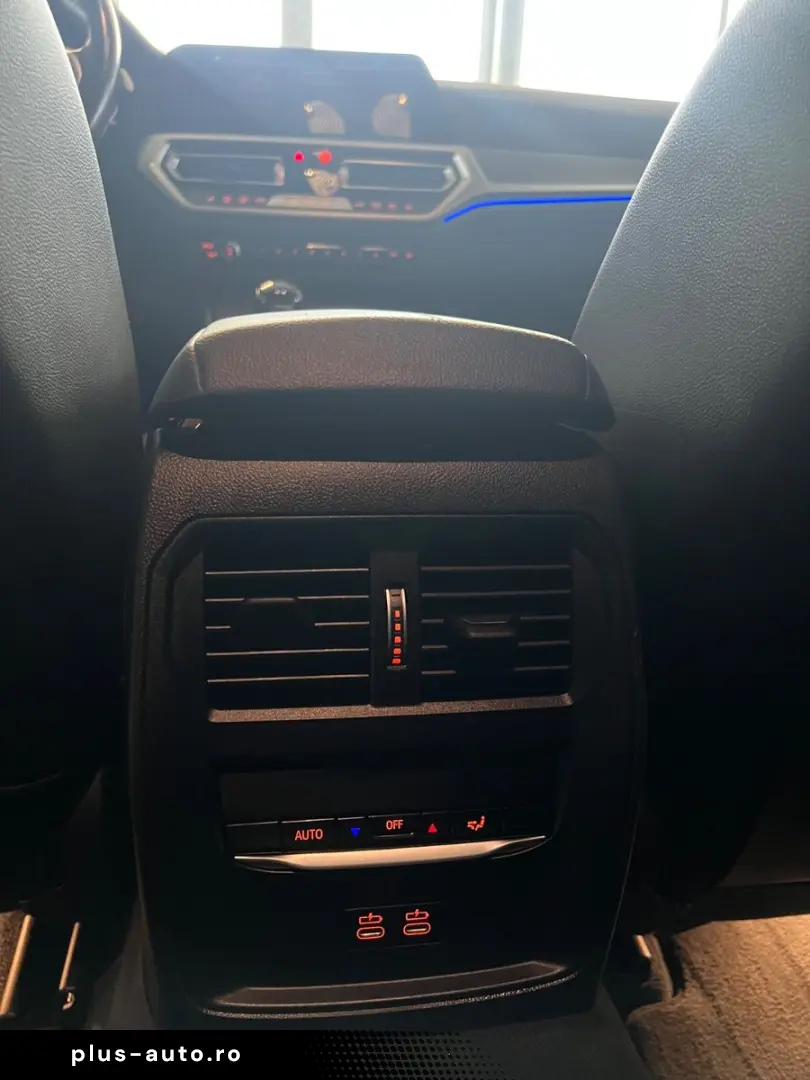 BMW M340i Lim. xDrive   1.HAND  SCHECKHEFT-BMW 360