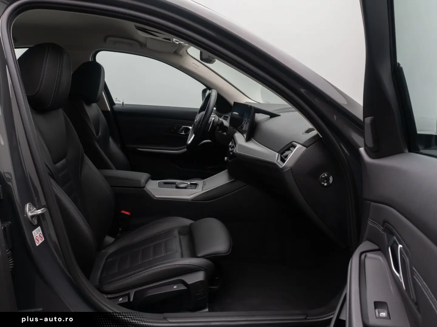 BMW 330i xD Komfort DAB HiFi Leder M Sport 19Zoll
