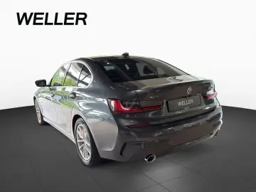BMW 330i xD Limo M SPORT Laser DA GSD Kam MEM HiFi