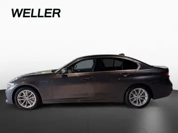 BMW 330i xD Limo M SPORT Laser DA GSD Kam MEM HiFi