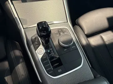 BMW 330i xD Limo M SPORT Laser DA GSD Kam MEM HiFi