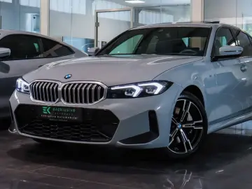 BMW 330i Lim. xD M Sport PANO H&K WIDESCREEN KAM LCI