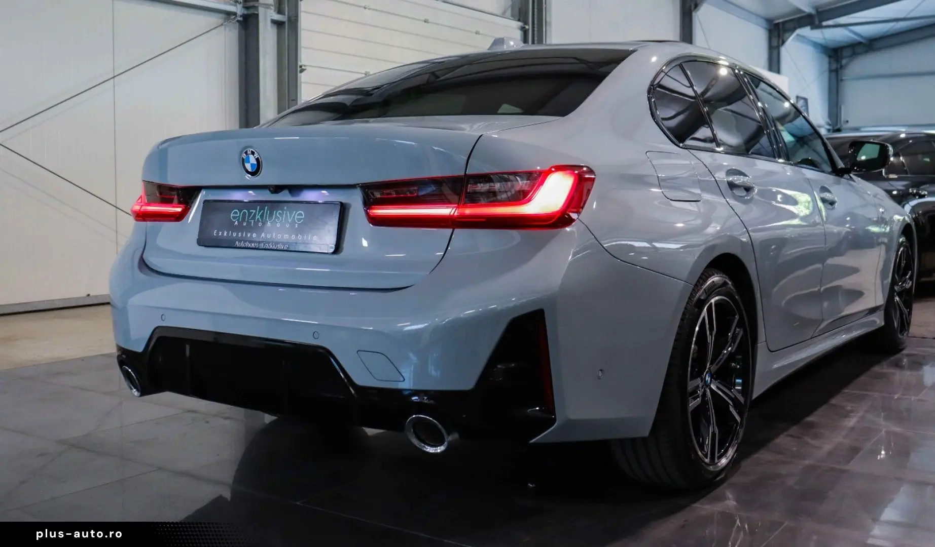 BMW 330i Lim. xD M Sport PANO H&K WIDESCREEN KAM LCI