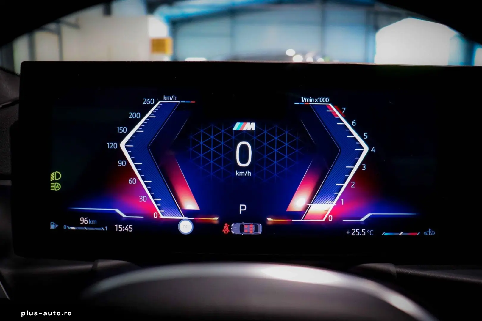 BMW 330i Lim. xD M Sport PANO H&K WIDESCREEN KAM LCI