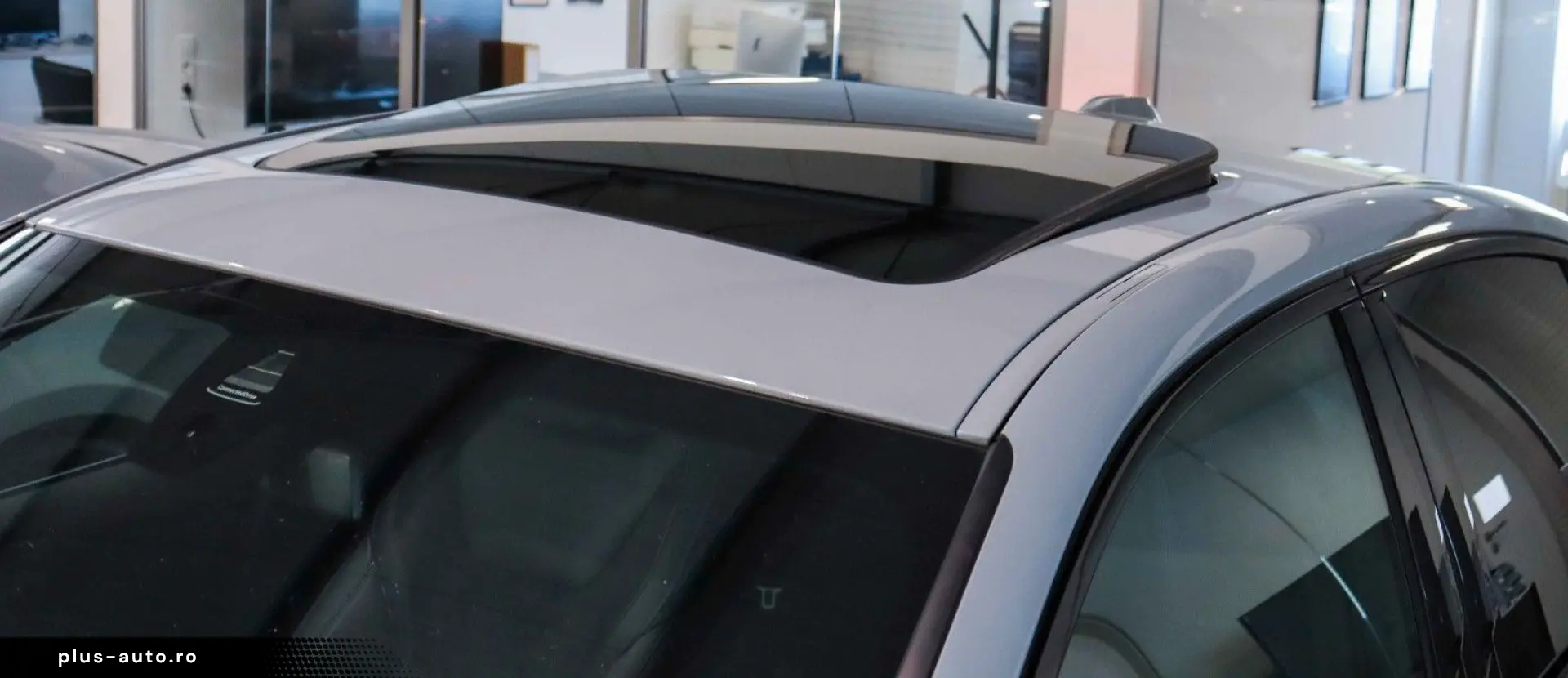BMW 330i Lim. xD M Sport PANO H&K WIDESCREEN KAM LCI