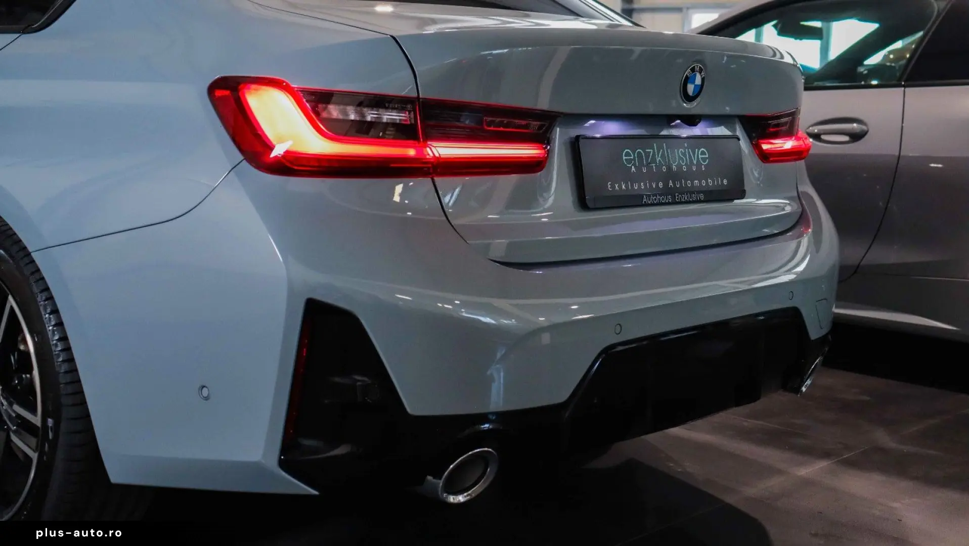 BMW 330i Lim. xD M Sport PANO H&K WIDESCREEN KAM LCI