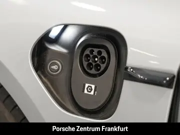 PORSCHE Taycan GTS Sport Turismo Nachtsicht HA-Lenkung