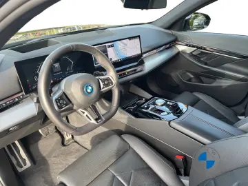 BMW 550e xDrive M Sport 20  Sitzbelüftung Sitzhzg. V