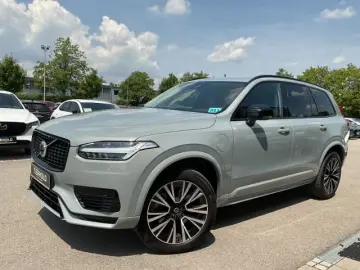 VOLVO XC90 T8 Plus Dark Plug-In AHK ACC Allwetterreif.