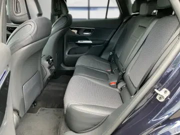 MERCEDES-BENZ GLC 300 e 4M Avantgarde AHK 360  Distr…