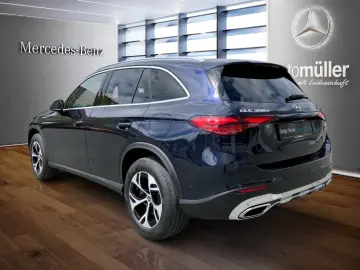 MERCEDES-BENZ GLC 300 e 4M Avantgarde AHK 360  Distr…