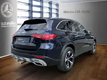 MERCEDES-BENZ GLC 300 e 4M Avantgarde AHK 360  Distr…