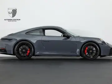 PORSCHE Porsche 992 Carrera GTS Sportsitze Schiebedach B