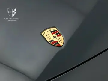 PORSCHE Porsche 992 Carrera GTS Sportsitze Schiebedach B
