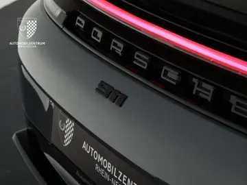 PORSCHE Porsche 992 Carrera GTS Sportsitze Schiebedach B
