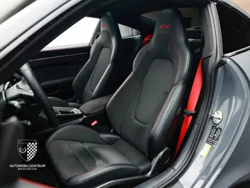 PORSCHE Porsche 992 Carrera GTS Sportsitze Schiebedach B