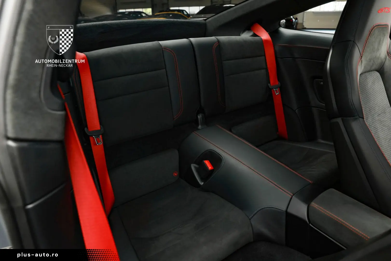 PORSCHE Porsche 992 Carrera GTS Sportsitze Schiebedach B