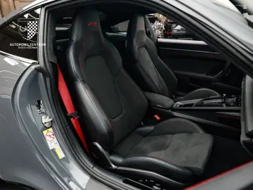 PORSCHE Porsche 992 Carrera GTS Sportsitze Schiebedach B