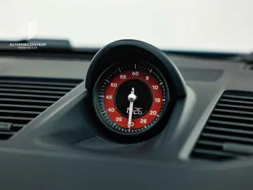 PORSCHE Porsche 992 Carrera GTS Sportsitze Schiebedach B