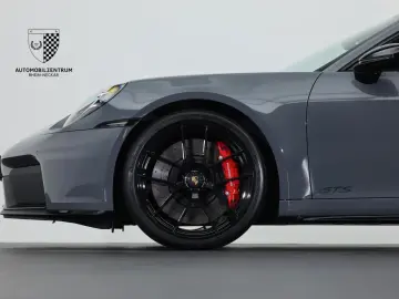 PORSCHE Porsche 992 Carrera GTS Sportsitze Schiebedach B