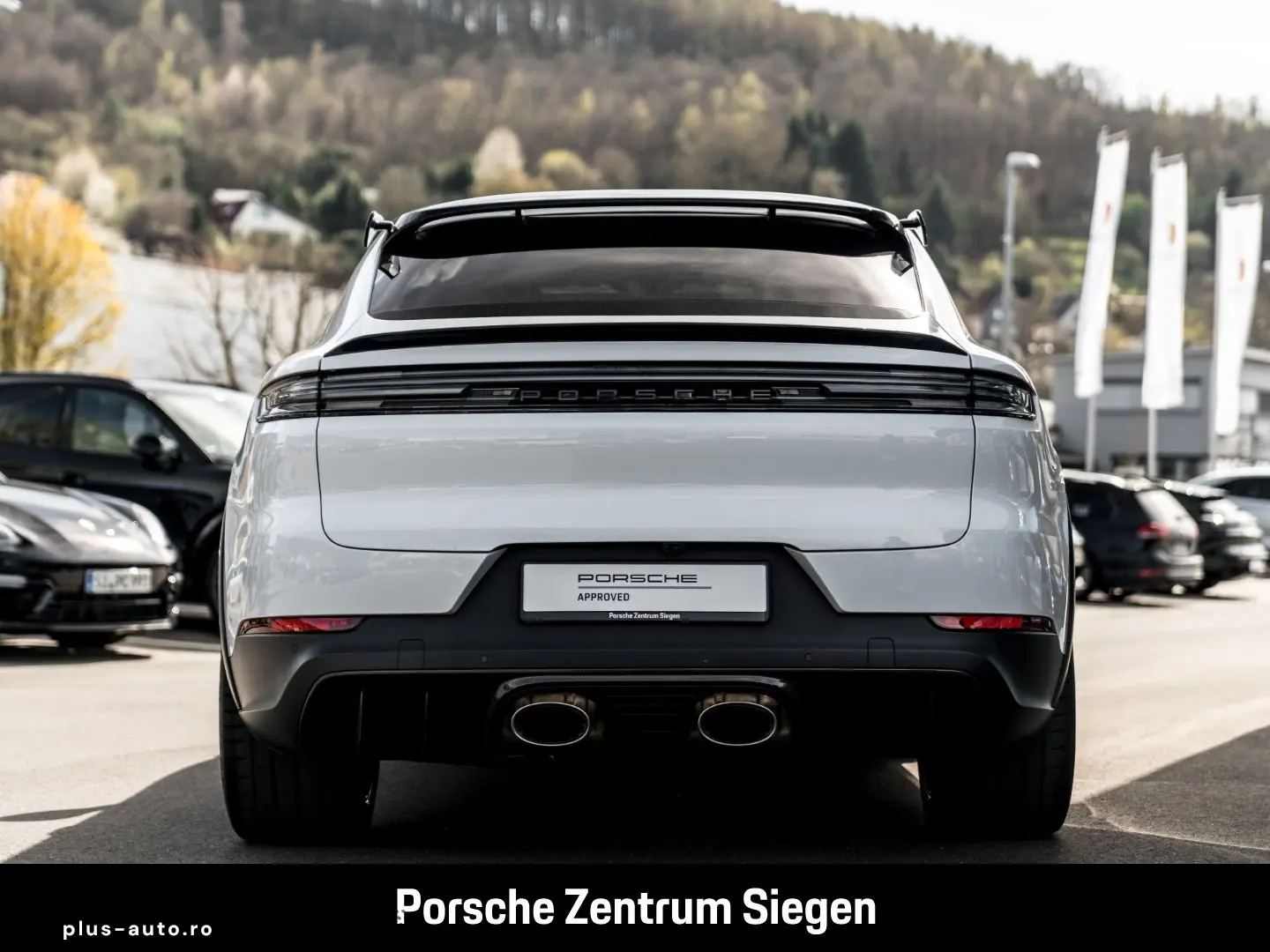 PORSCHE Cayenne Turbo E-Hybrid Coupe GT-Paket HUD Luftfe