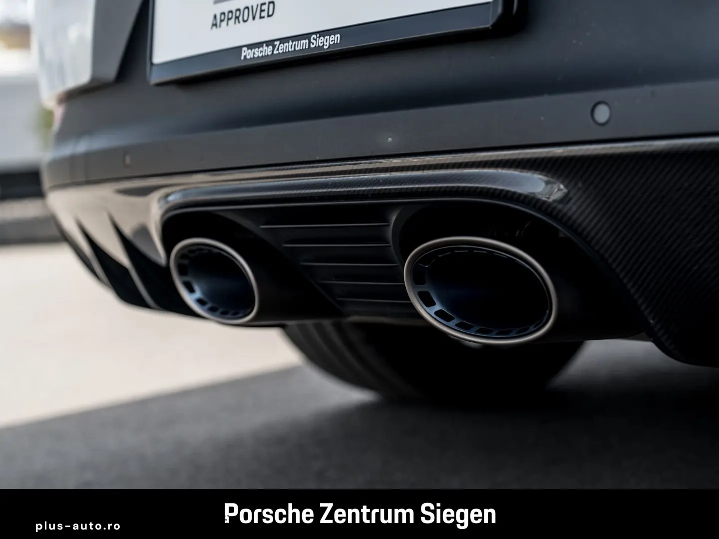 PORSCHE Cayenne Turbo E-Hybrid Coupe GT-Paket HUD Luftfe