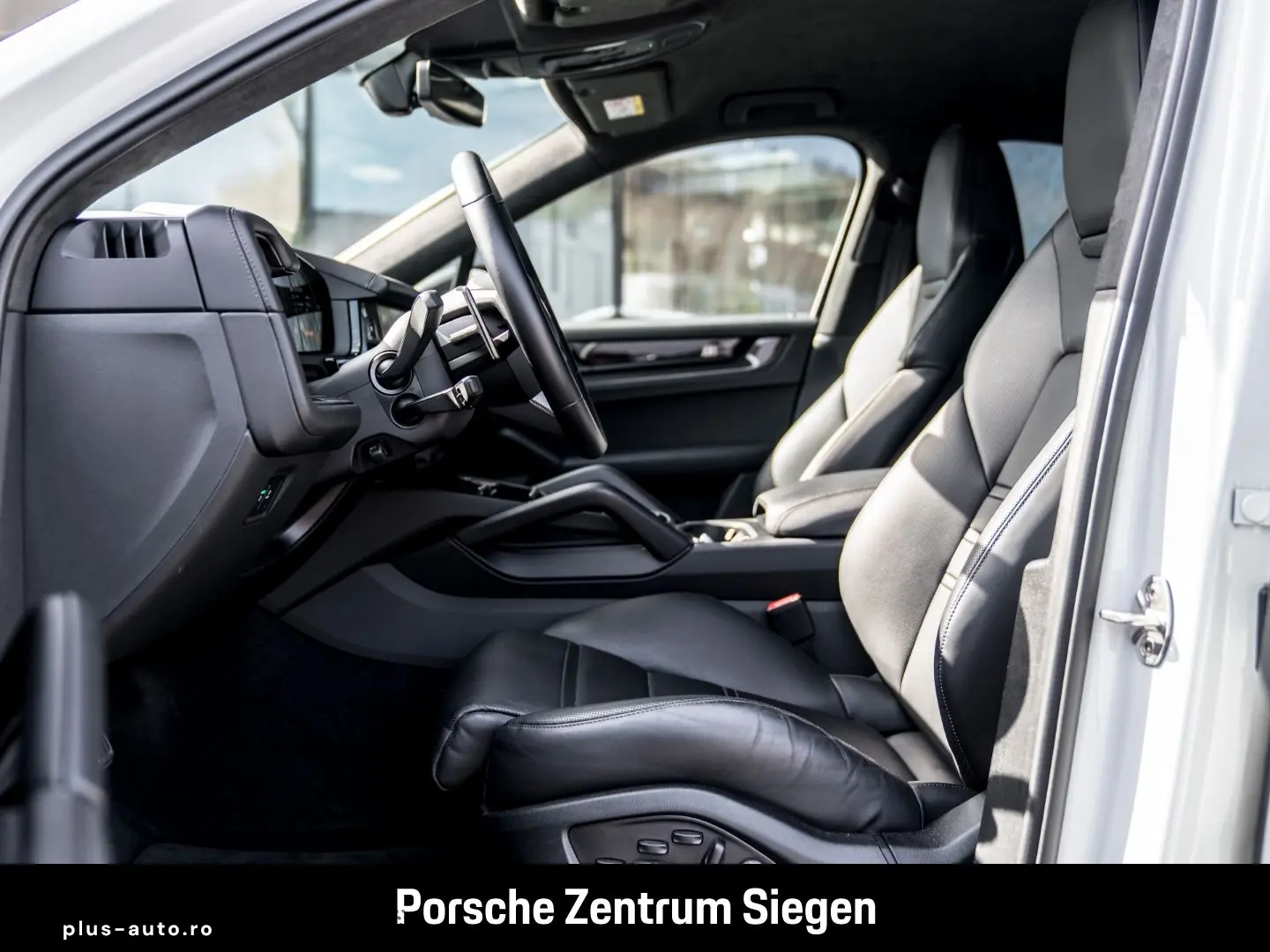 PORSCHE Cayenne Turbo E-Hybrid Coupe GT-Paket HUD Luftfe