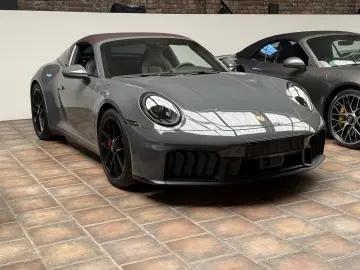 PORSCHE 992 911 Targa 4 GTS T-Hybrid  BOSE PORSCHE INNOD