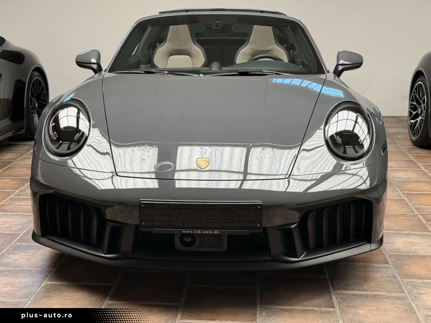 PORSCHE 992 911 Targa 4 GTS T-Hybrid  BOSE PORSCHE INNOD