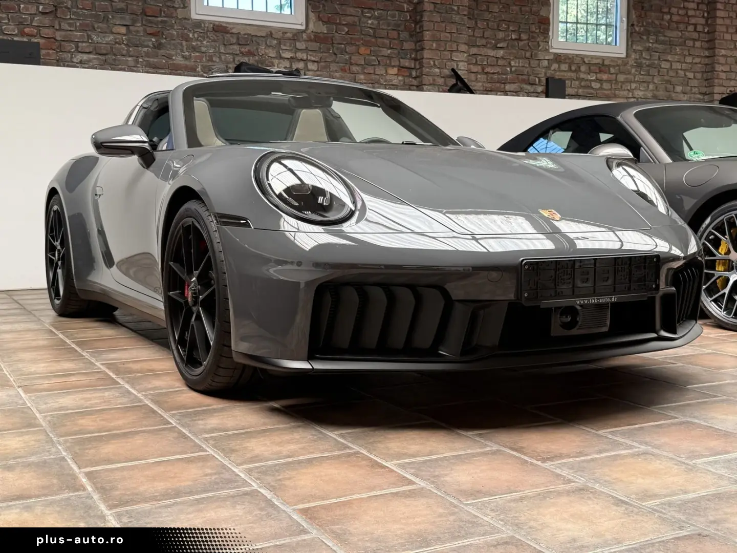 PORSCHE 992 911 Targa 4 GTS T-Hybrid  BOSE PORSCHE INNOD