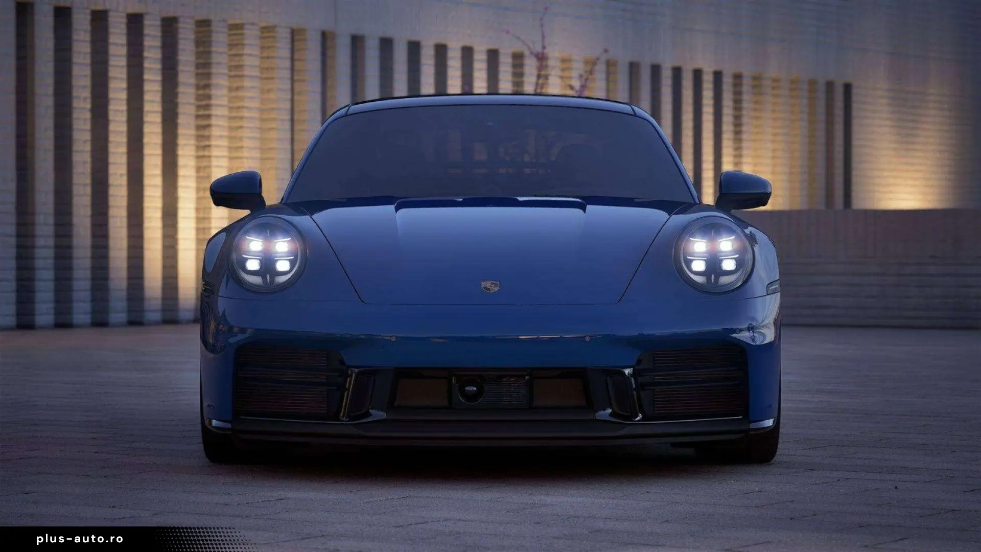 PORSCHE 992 .2 COUPE AEROKIT SPORTUITL 21  PANO HDMATRIX